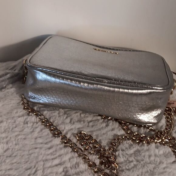 Victoria's Secret Metallic Silver Croc Embossed Crossbody Purse - Picture 7 of 8